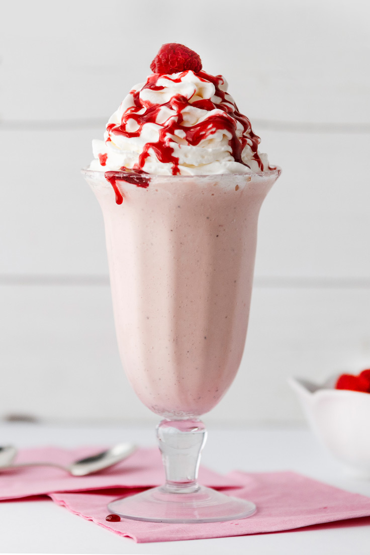 Raspberry & White Chocolate Shake 